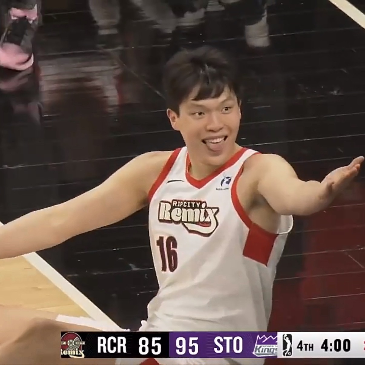 混音队的赛季结束了，杨瀚森在最后一场季后赛20分7篮板2助攻2盖帽，但球队前面挖