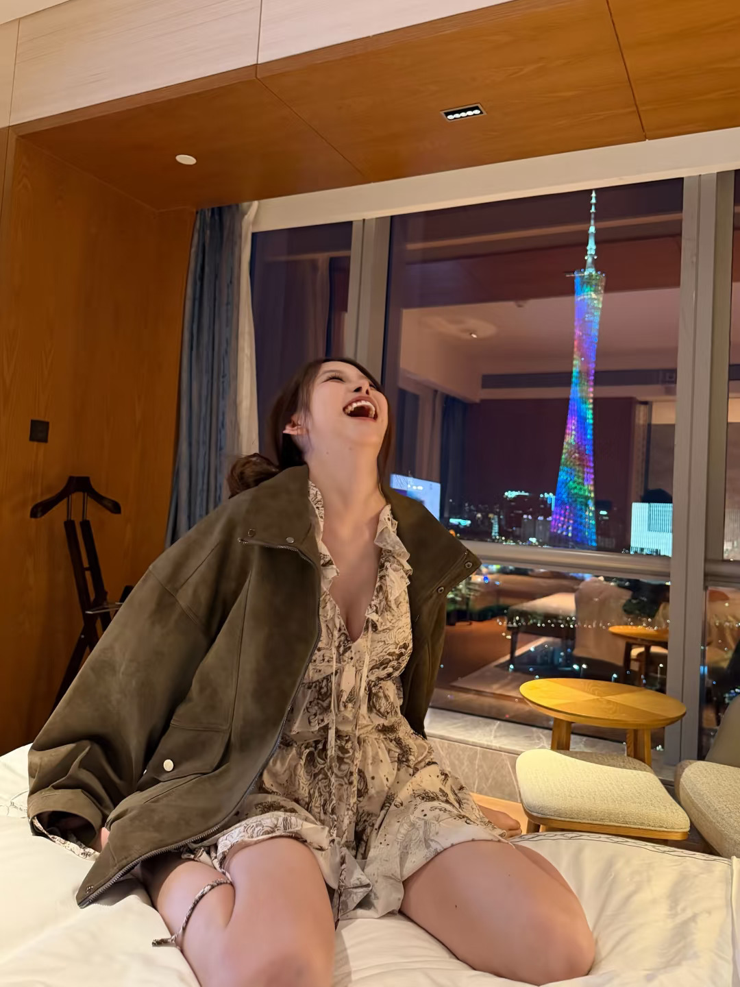 这样傻笑拍照真出片啊哈哈哈哈