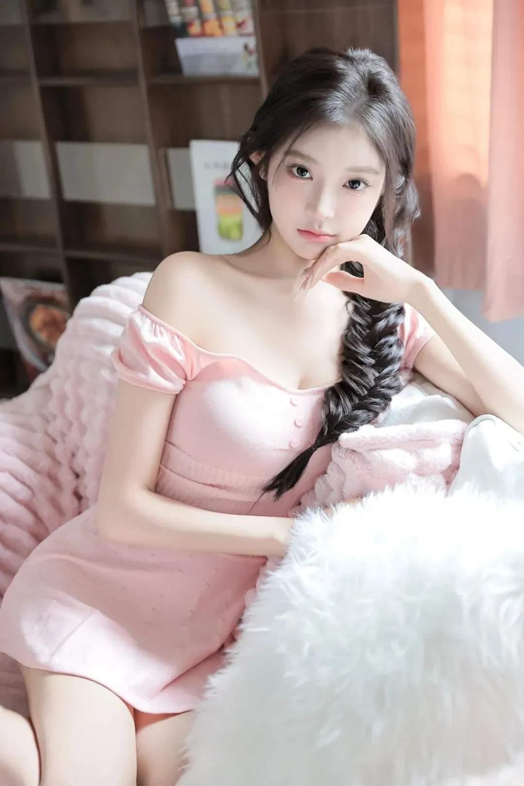 少女心爆棚的粉色连衣裙，甜美可人！💖👗💕好看又舒适的穿搭 如何在穿搭中增加