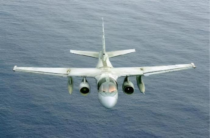 军事ai新视野 美国S-3“维京”反潜机S-3是洛克希德公司生产的一款双发喷气式