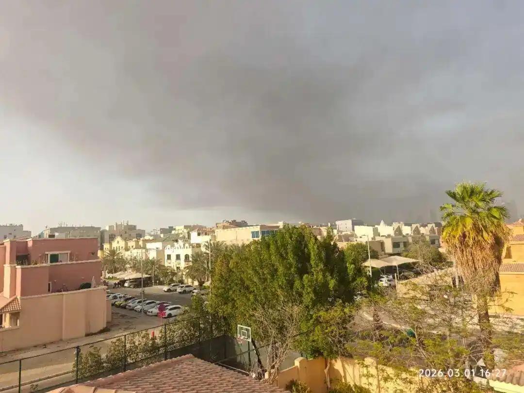 3月5号，伊朗发射的“法塔赫-3”高超音速导弹成功突防

以色列国防部大楼和本·