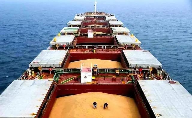 贸易谈判后，中方迅速发起反击，表明态度，特朗普已经没有办法，拼尽全力无法战胜，只