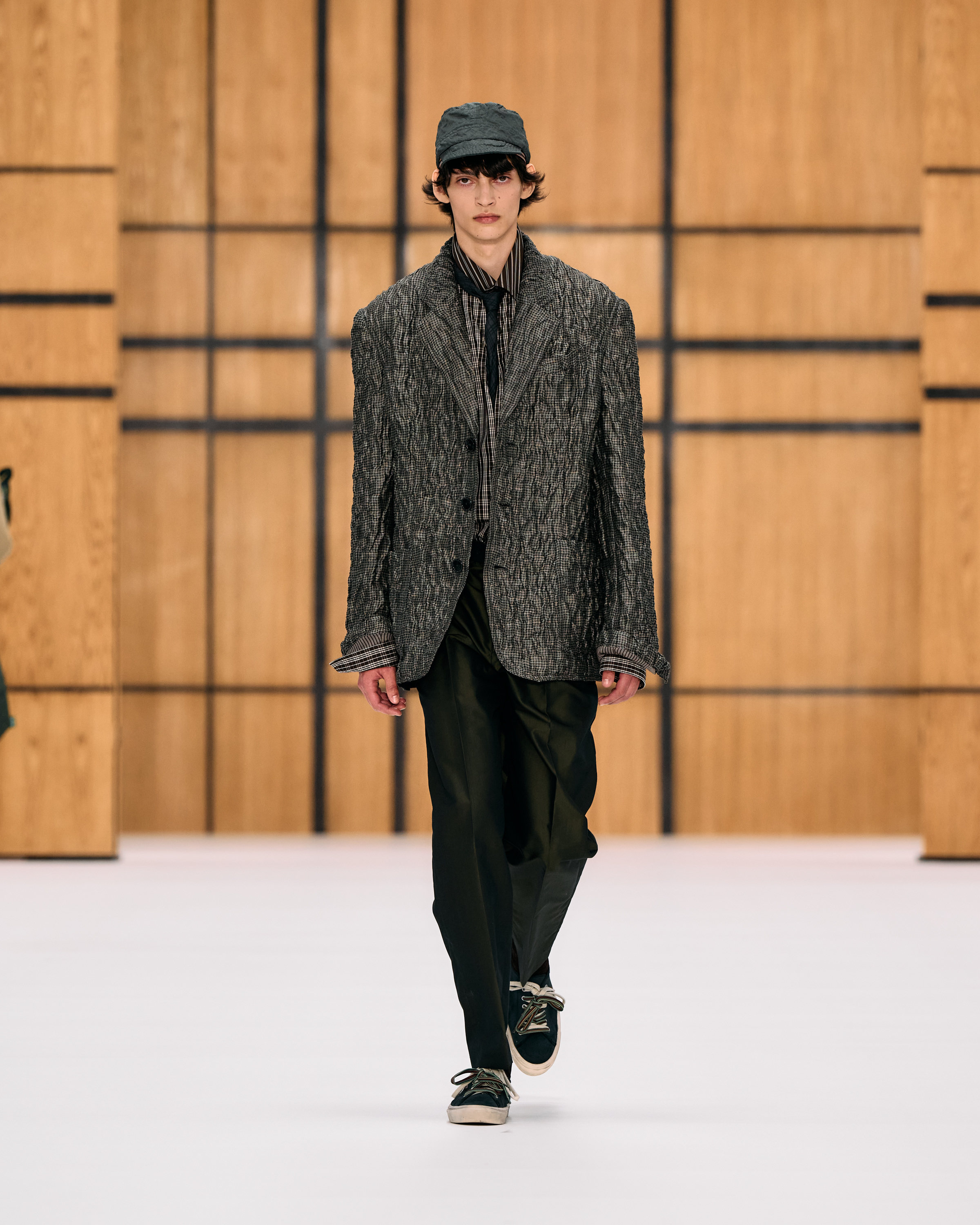 Burberry S27 SHOW落地切尔西艺术学院，本季以「重回万物本真」为概