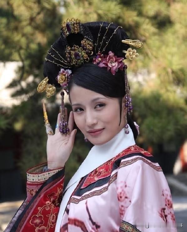 原来欣贵人的胎也是宜修所害！《甄嬛传》这段伏笔藏得够深
 
《甄嬛传》里宜修“后