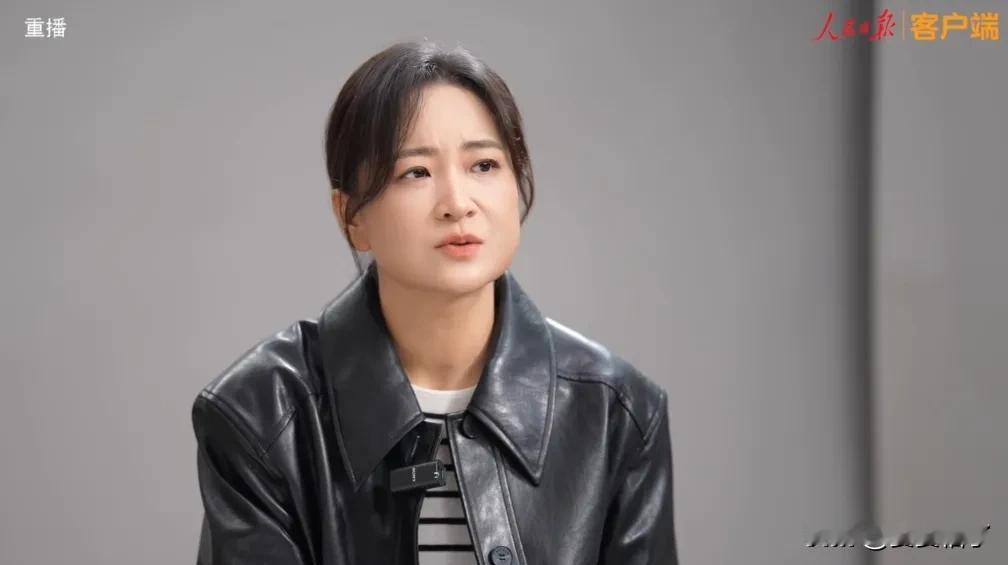 贾玲这一瘦连气质都变了。

她可以撕去喜剧搞笑女艺人的标签，以后她就是演员、导演