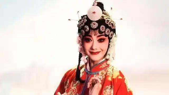从农村娃到秦腔皇后，刘浩存靠一部主角翻盘，究竟是实力还是剧本好 