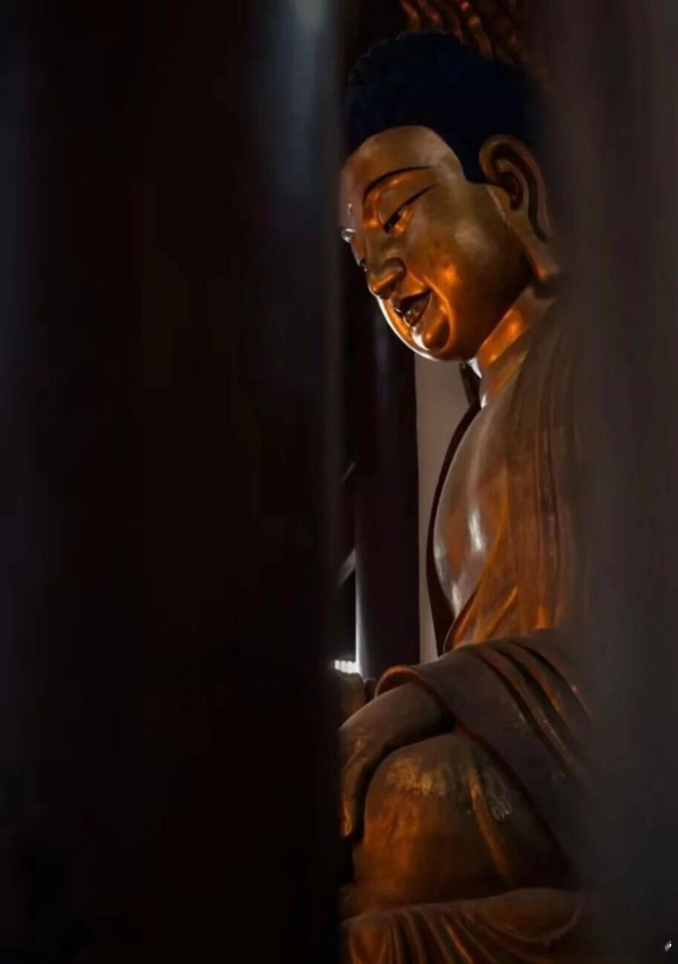人生，万般皆是过客，凡事顺其自然，人这一辈子，遇见无数形形色色的人。 有的人欢声
