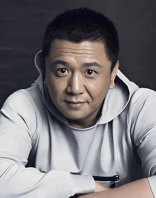 曾经豪言五个亿宠妻，如今徐佳宁怎么成了大家口中的惨前夫？
 
不少人最近都在聊徐