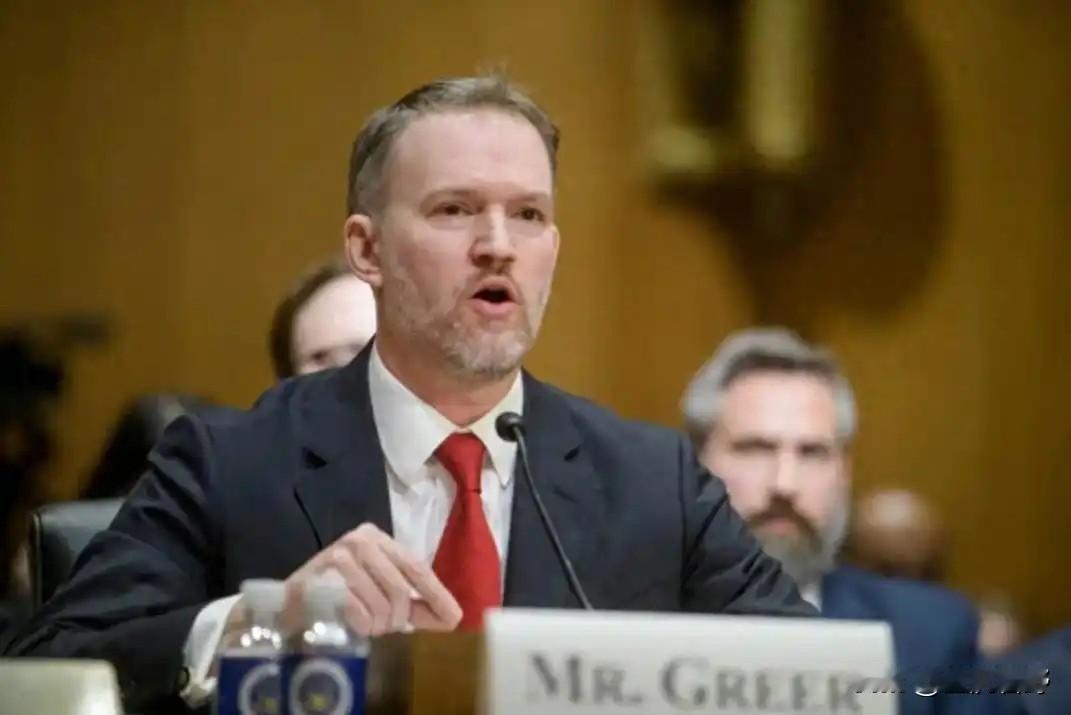 美国贸易代表格里尔忙称“美国手里有不少的筹码”，完全有足够的选项应对中国，只不过