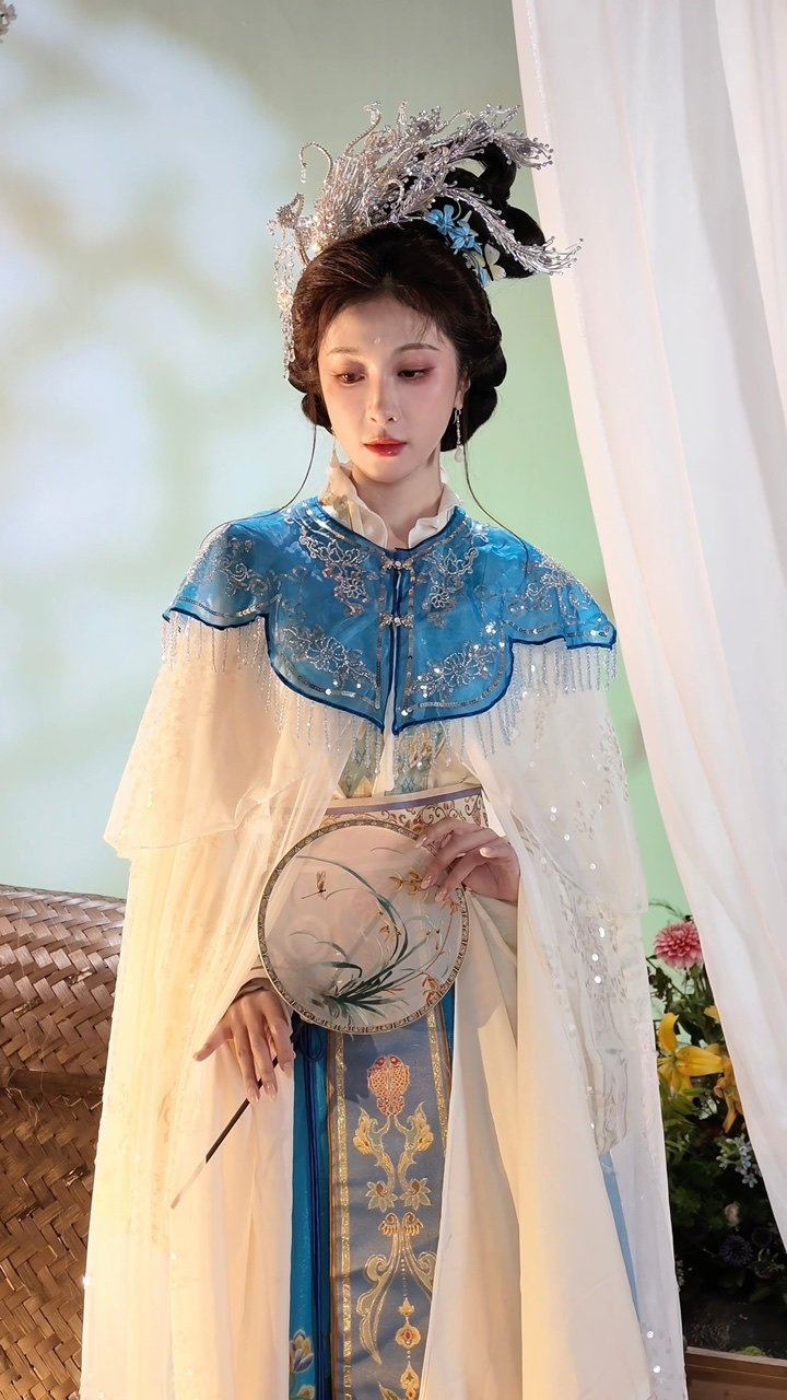 张小婉古风live图张小婉美得毫不费力 张小婉真是美得毫不费力呀 