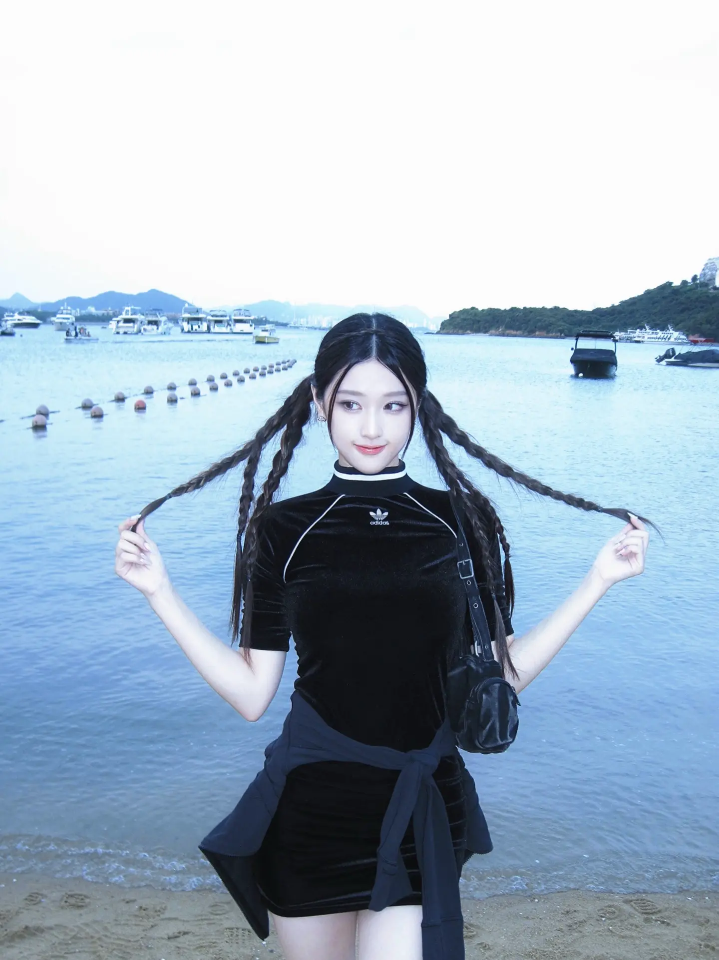🌊