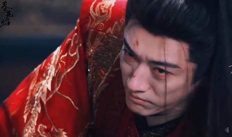 #刘学义春花焰喜服哭棺# 看着刘学义在春花焰中，身着喜服，泪洒灵柩，我仿佛能感受