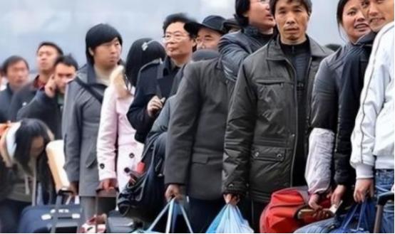 生育大局已定！不出意外，2026年起中国人口将迎来三大巨变：出生率拐点、老龄化高