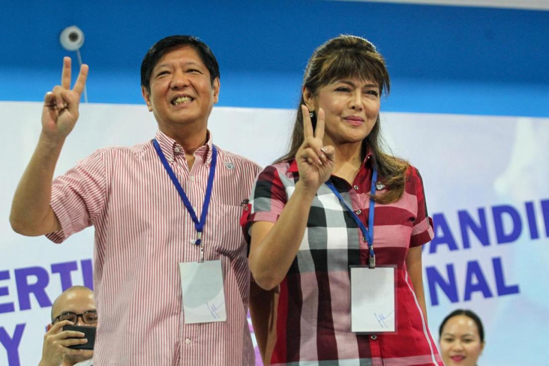 姐姐向弟弟“开火”？菲律宾政坛这两天最抓眼球的，不是反对党向总统发难，而是小马科