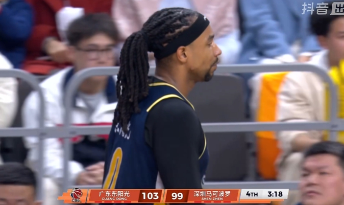 感觉翻不过来，深圳队细节还是差不少~~犯错过多，这种局对手不会给你机会的。广东男