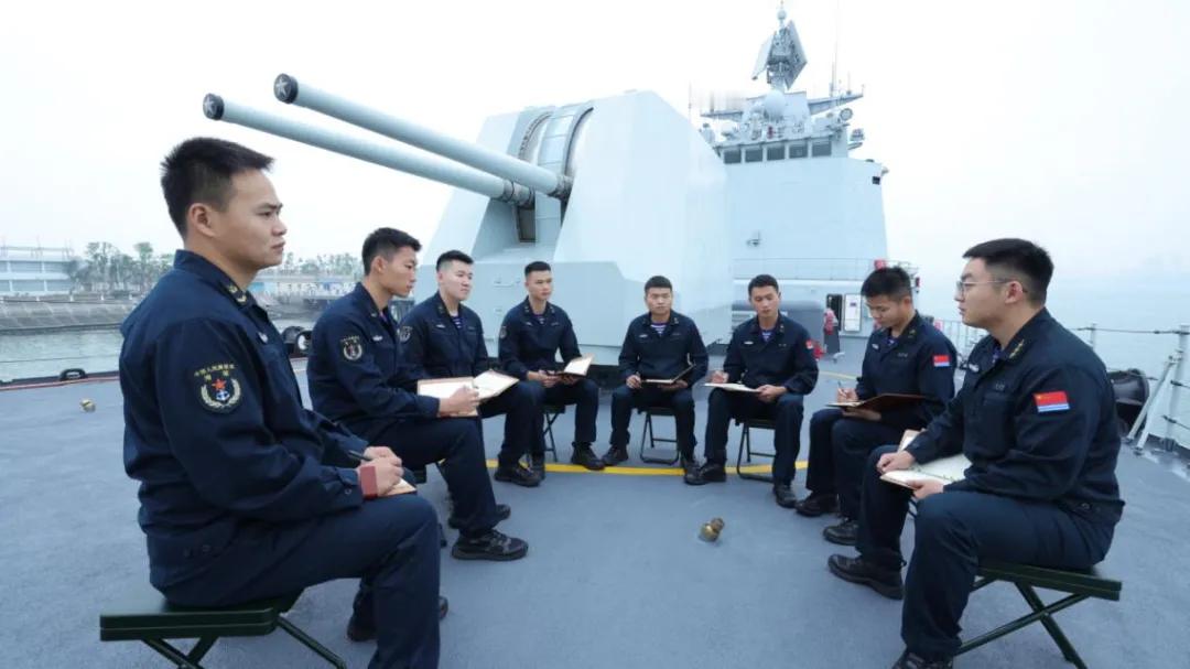 051B深圳舰一碌柒烽火问鼎计划中国海军