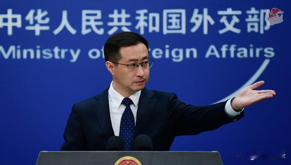 大国博弈，一句话有时候就是死刑通知
 
2026年8月17日，俄罗斯外长拉夫罗夫