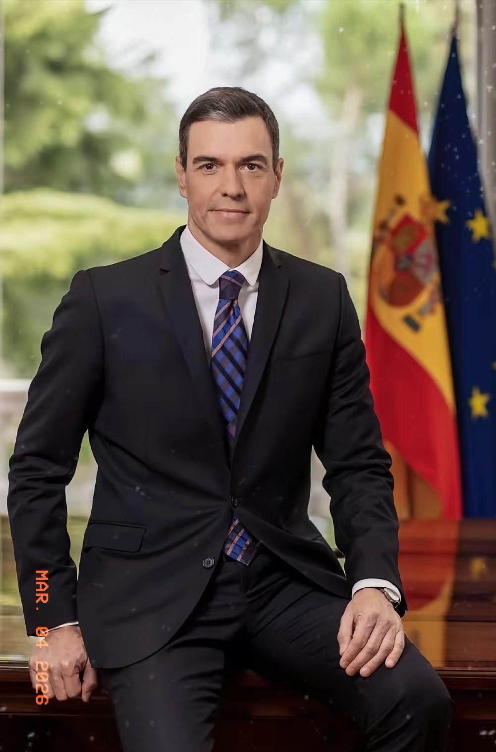 🇺🇸🇪🇸🇮🇷突发新闻:特朗普宣布，由于西班牙拒绝允许美国利用其军事基