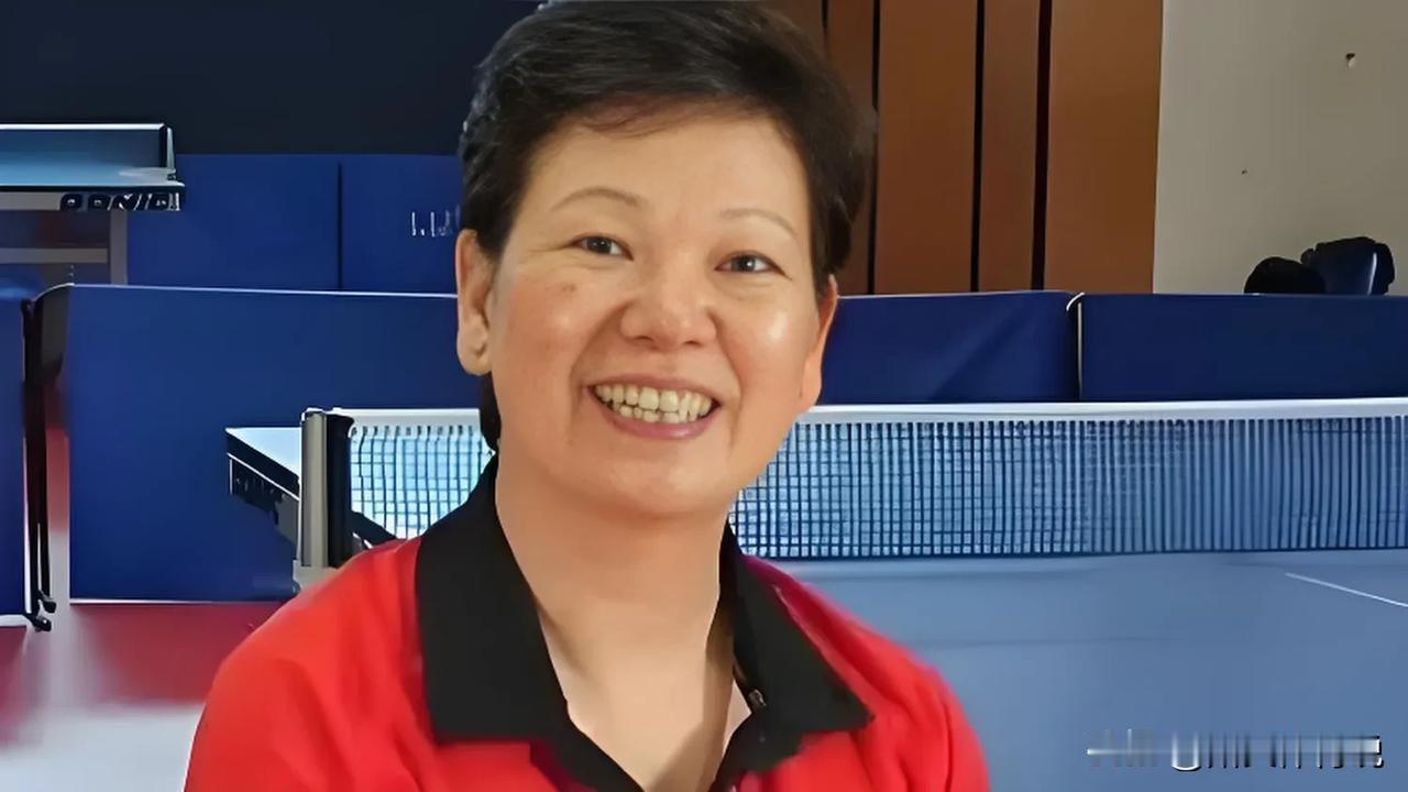 不得不说，倪夏莲 3 点让人佩服：

1、不得不说，61 岁的年纪，名副其实的奶