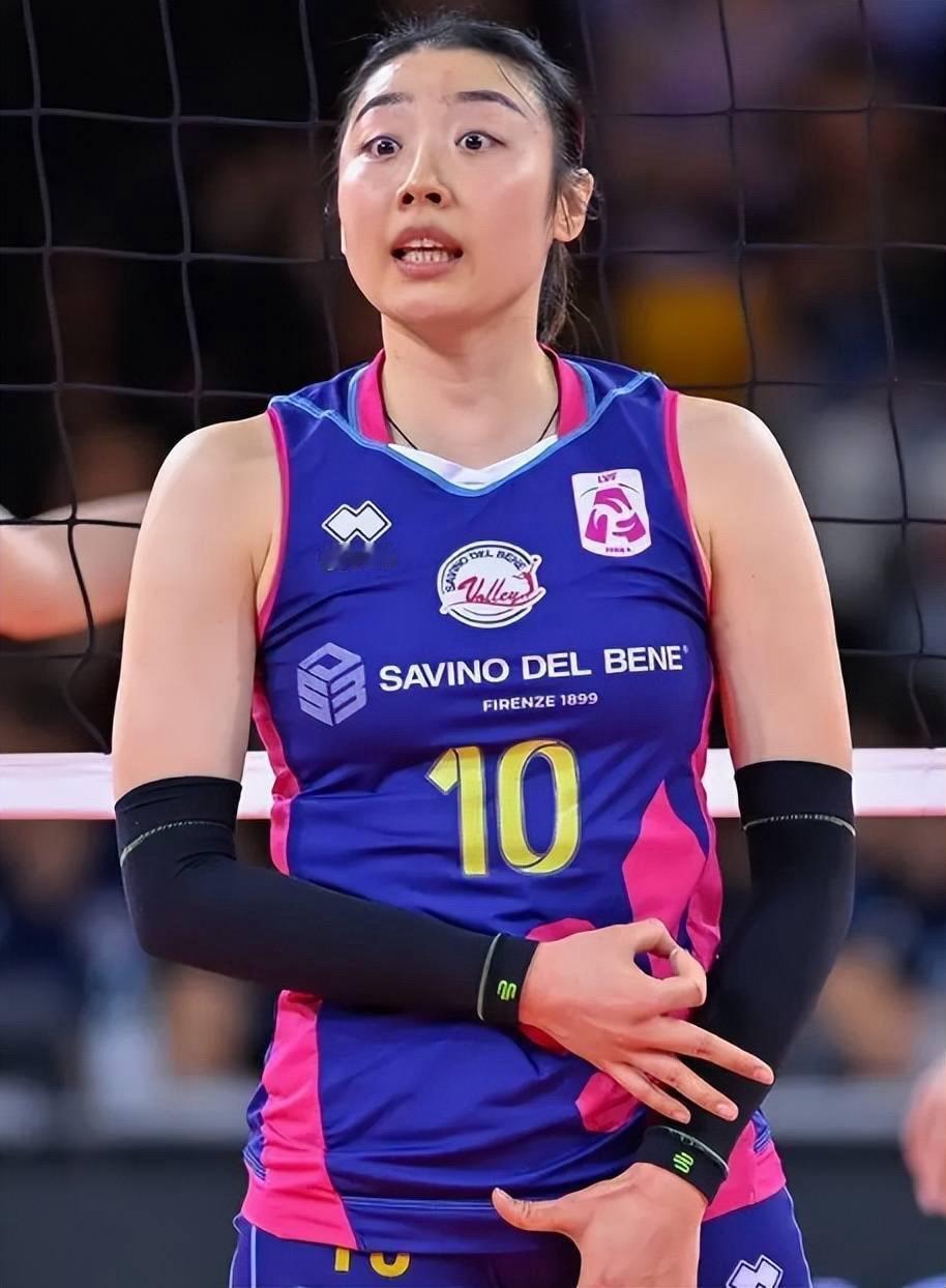 外媒称姚迪将加盟科内女排，待官宣！北京时间4月24日，据意大利科内利亚诺当地的媒
