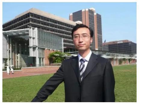 一个清华的研究生，找工作四处碰壁，最终一气之下，跑去应聘月薪4000元的老师，校