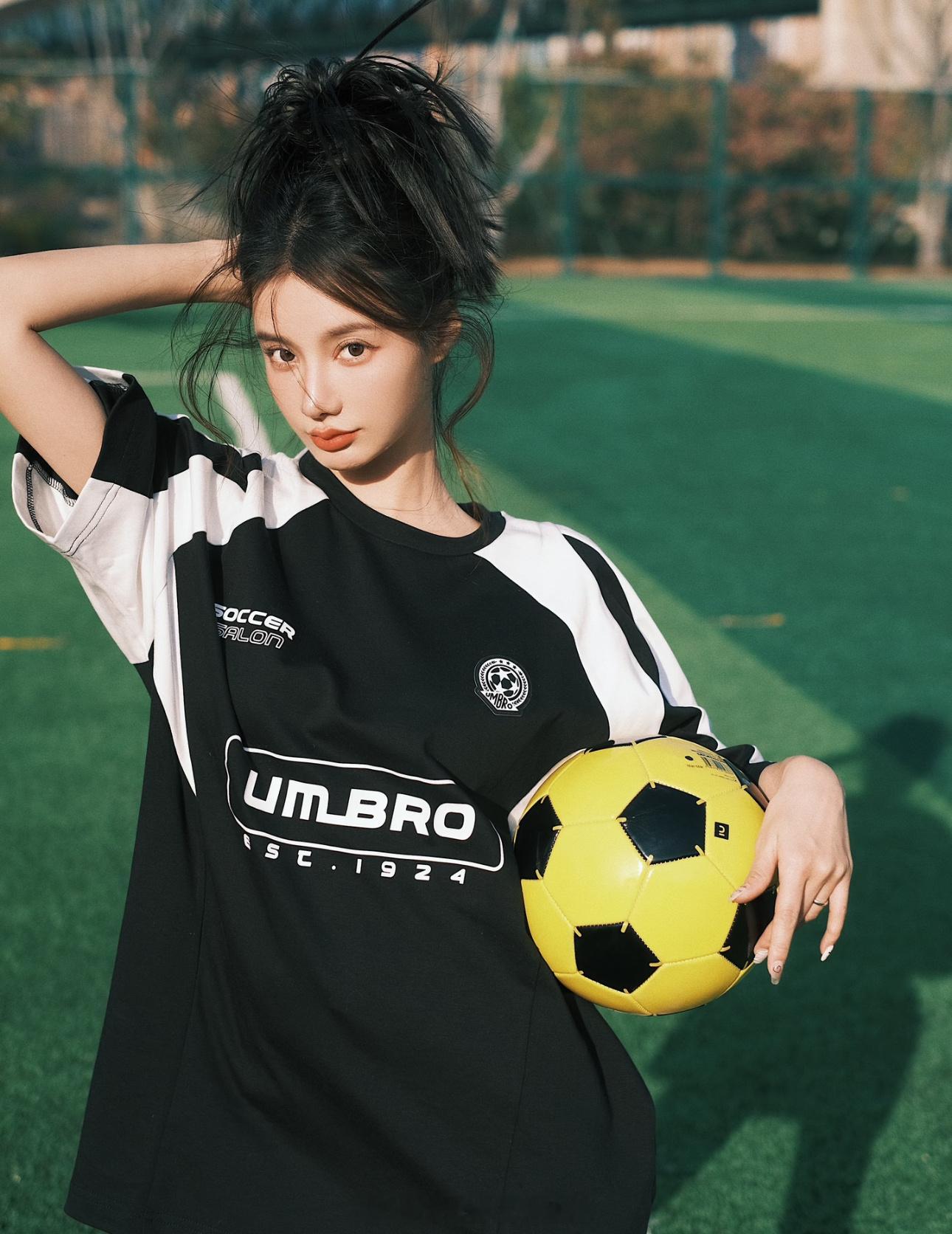 阿森纳近期攻坚效率波动，体能面临考验。维拉在埃梅里治下战术严谨，反击犀利且韧性十