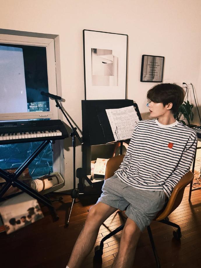 檀健次 谈健次 彻底迷上檀健次！新歌PROOF甜到上头，温柔声线超治愈，妥妥的全