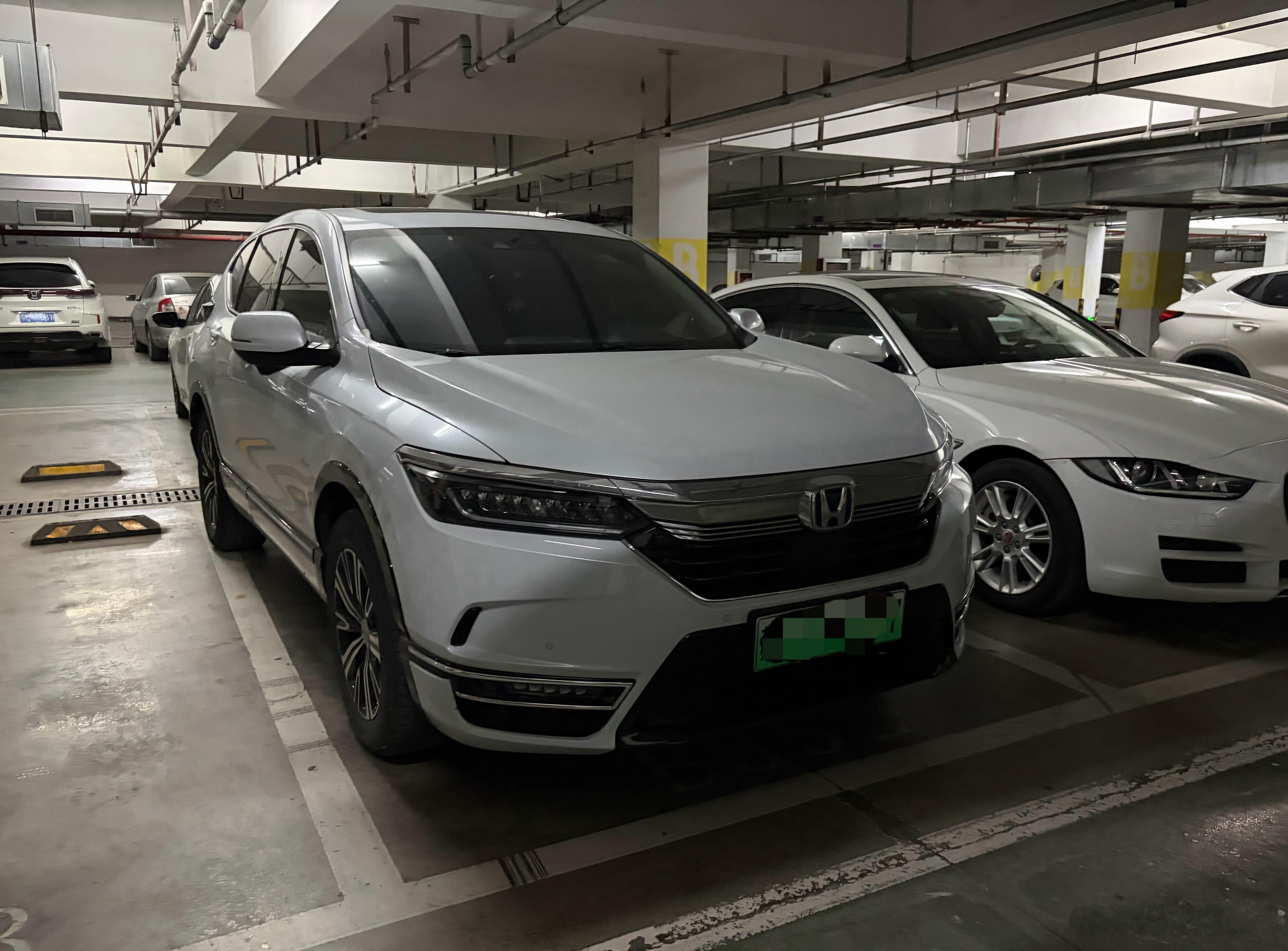 这个车很少见啊，十几度的电池 