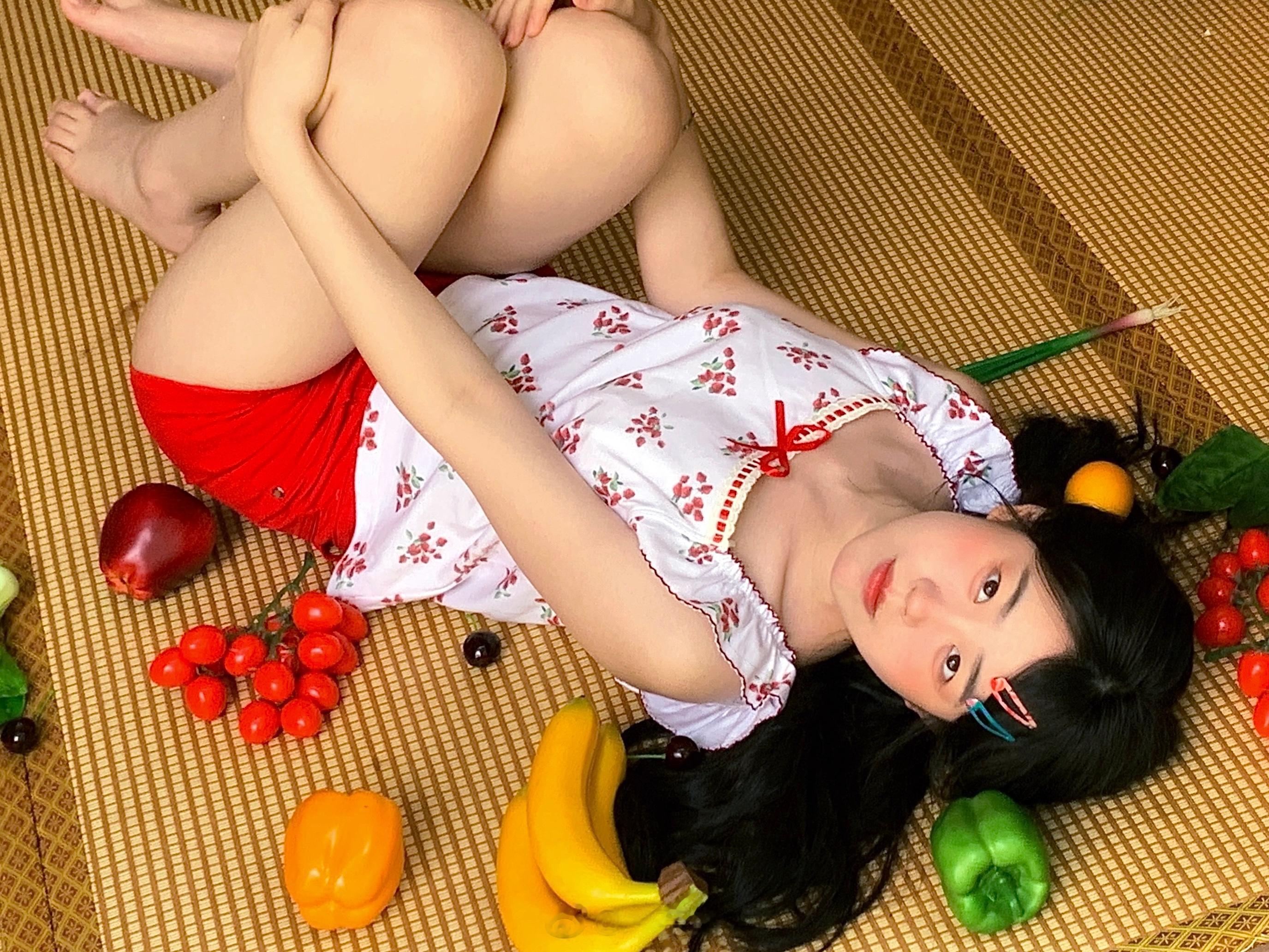 🍒🍌🥬🍎🍋 ​​​