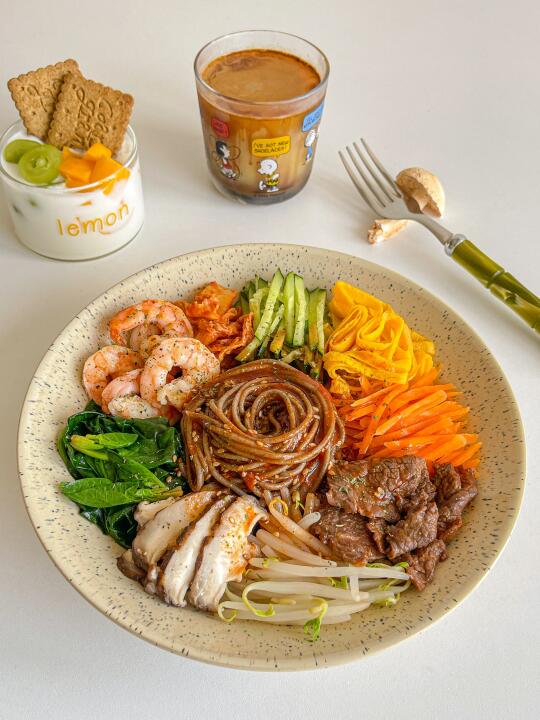 叮咚低gi饮食🥒低卡韩式拌荞麦面🍝酸奶杯