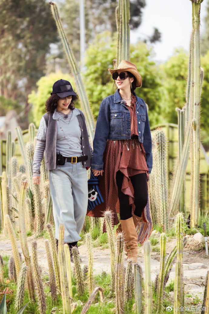 退役站姐给内娱老辈子出神图退役站姐重出江湖，拍的全是实力派姐姐，这波太顶了金白开