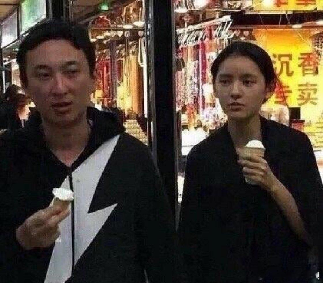 王思聪和张予曦在一起的时候[哆啦A梦害怕][哆啦A梦害怕][哆啦A梦害怕]怎么这