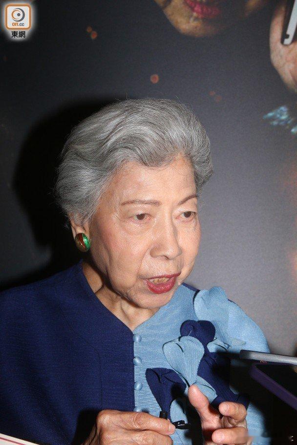藝人羅蘭昨晚現身電影《走出人質事件》尖沙咀首映禮，羅蘭去年「被消失」在無綫官網，