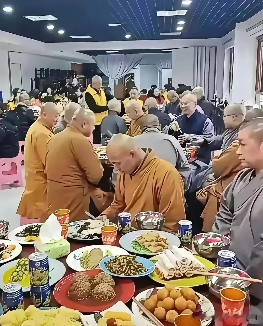 一直没想明白：这些人的存在，对社会进步、民族复兴的意义究竟是什么？