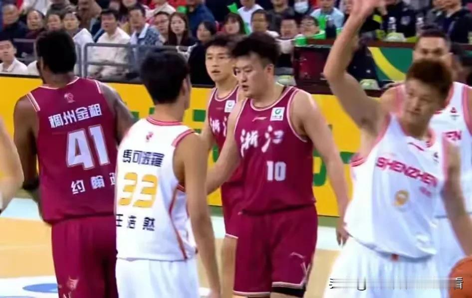 12月5日CBA俱乐部杯赛第三轮战绩如下：
   宁波99比59胜四川
   江