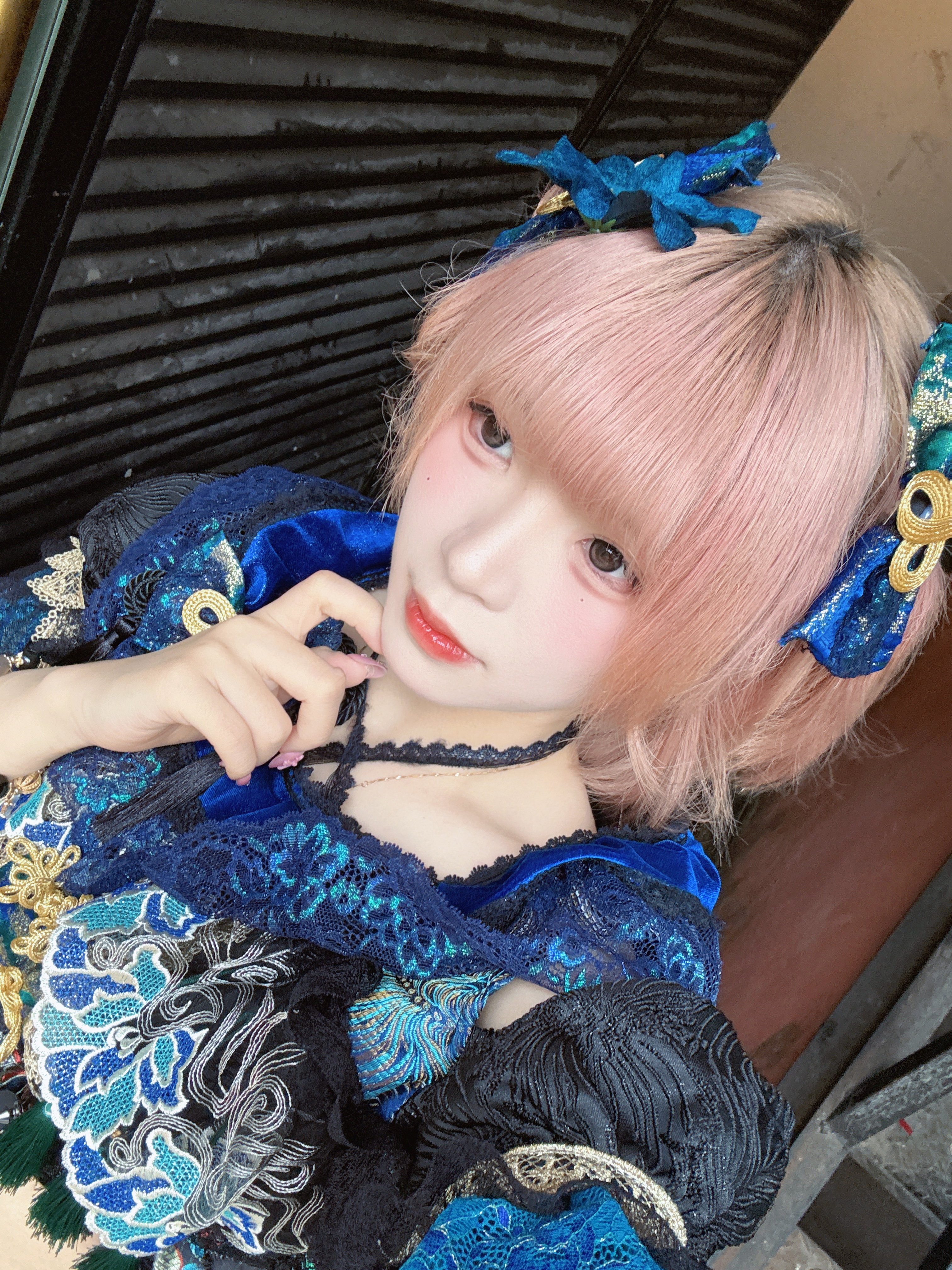派派kazuko派派Kazuko[超话]  每次在这个点出门都会被堵车气得失去理