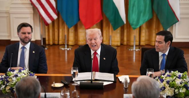 美国媒体一则报道将如今美国政府现状表露了出来！虽然在一开始美国不少人对于伊朗开战