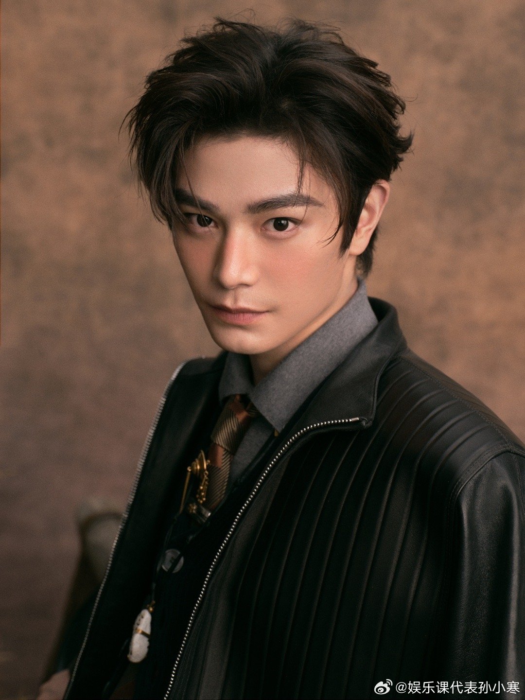 丁禹兮腮红妆丁禹兮复古摩登风啊啊啊啊啊啊啊丁禹兮