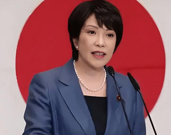 日本政坛人士高市早苗突然宣布了，把中方关注琉球的话题定性为“干涉”，在国会给出强