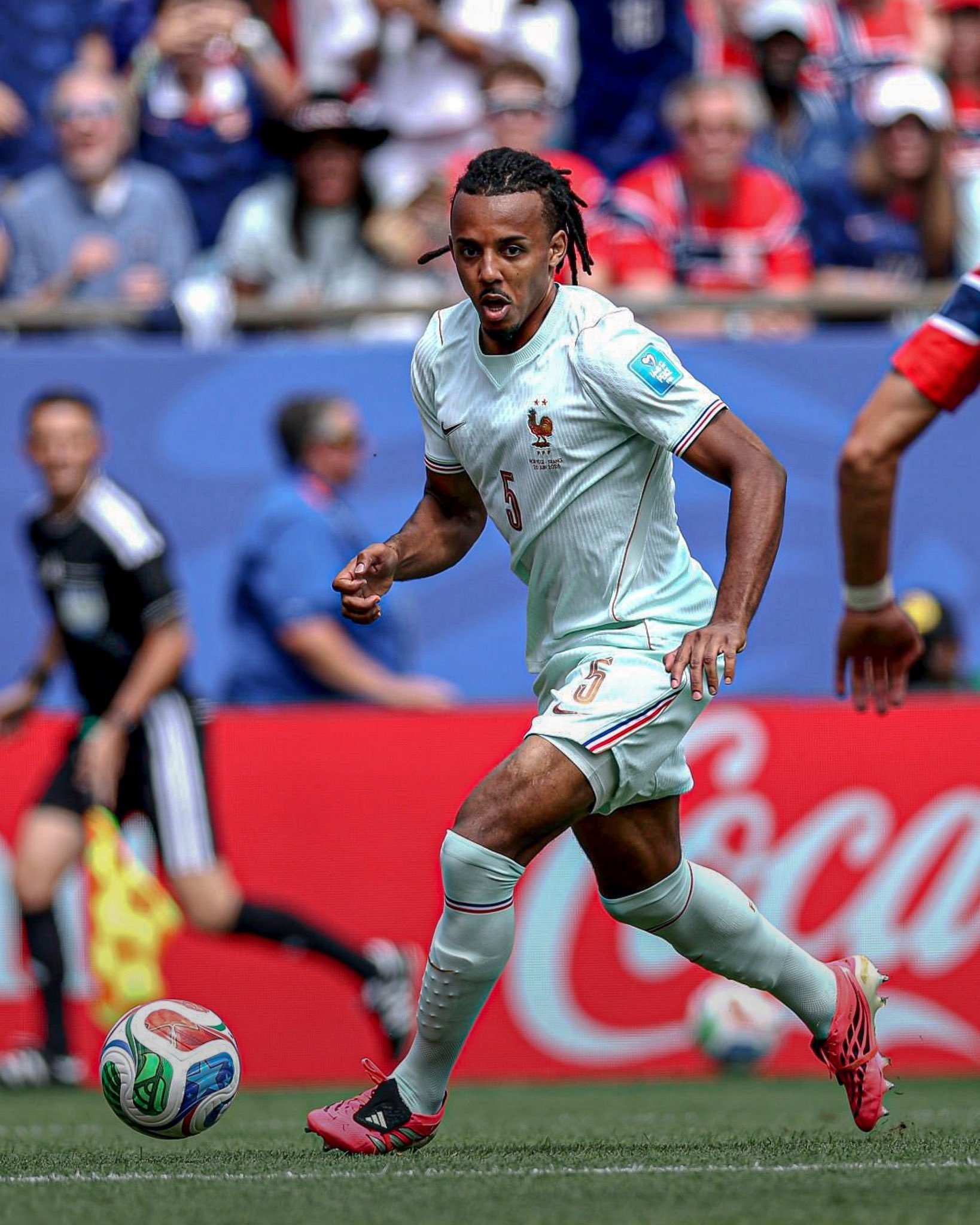 🇫🇷法国4-1挪威🇳🇴孔德首发出战87分钟。世界杯挪威1比4法国挪威vs