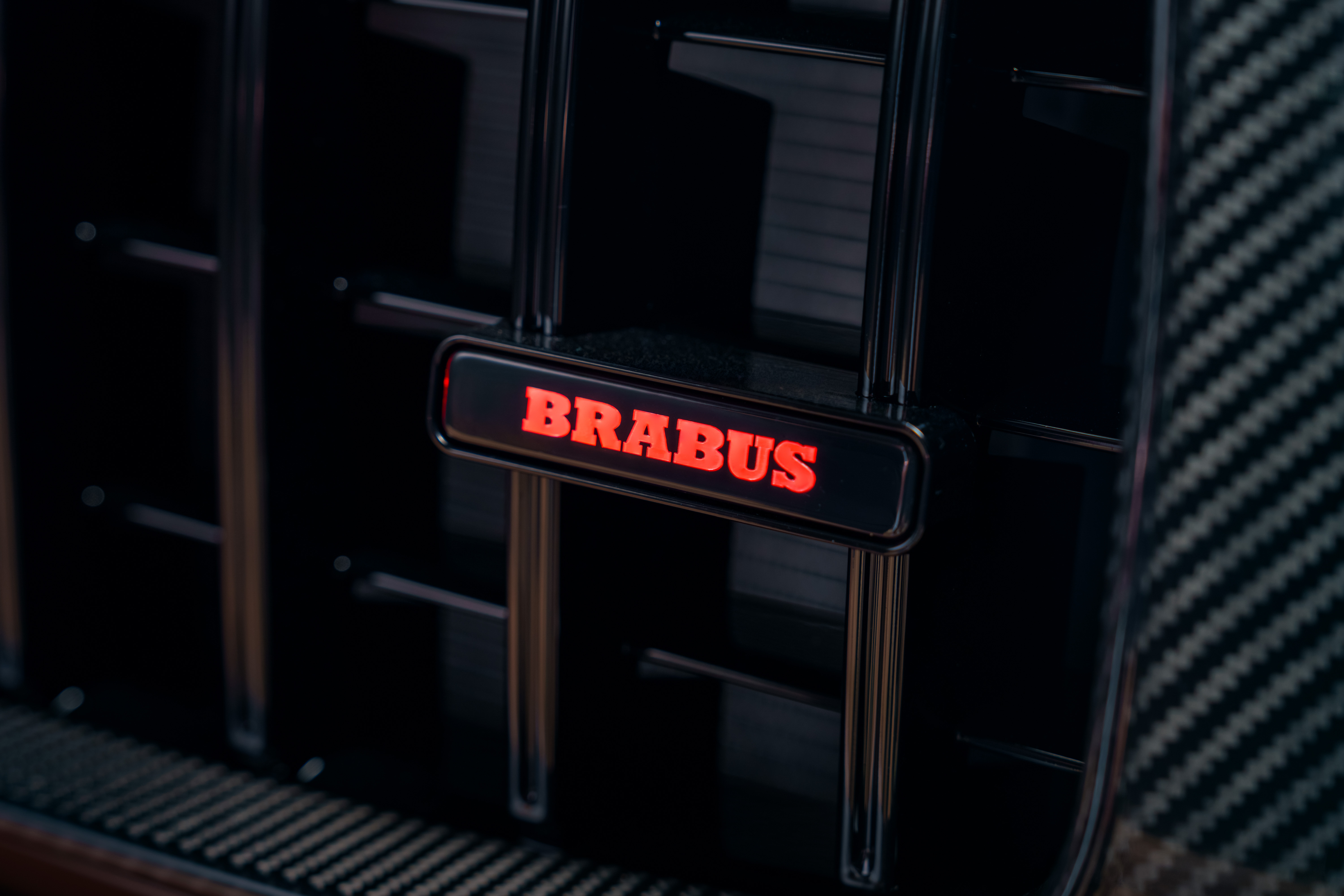 Brabus XL 800 Cabrio 这改装案例，给十分好评！我与汽车的日常