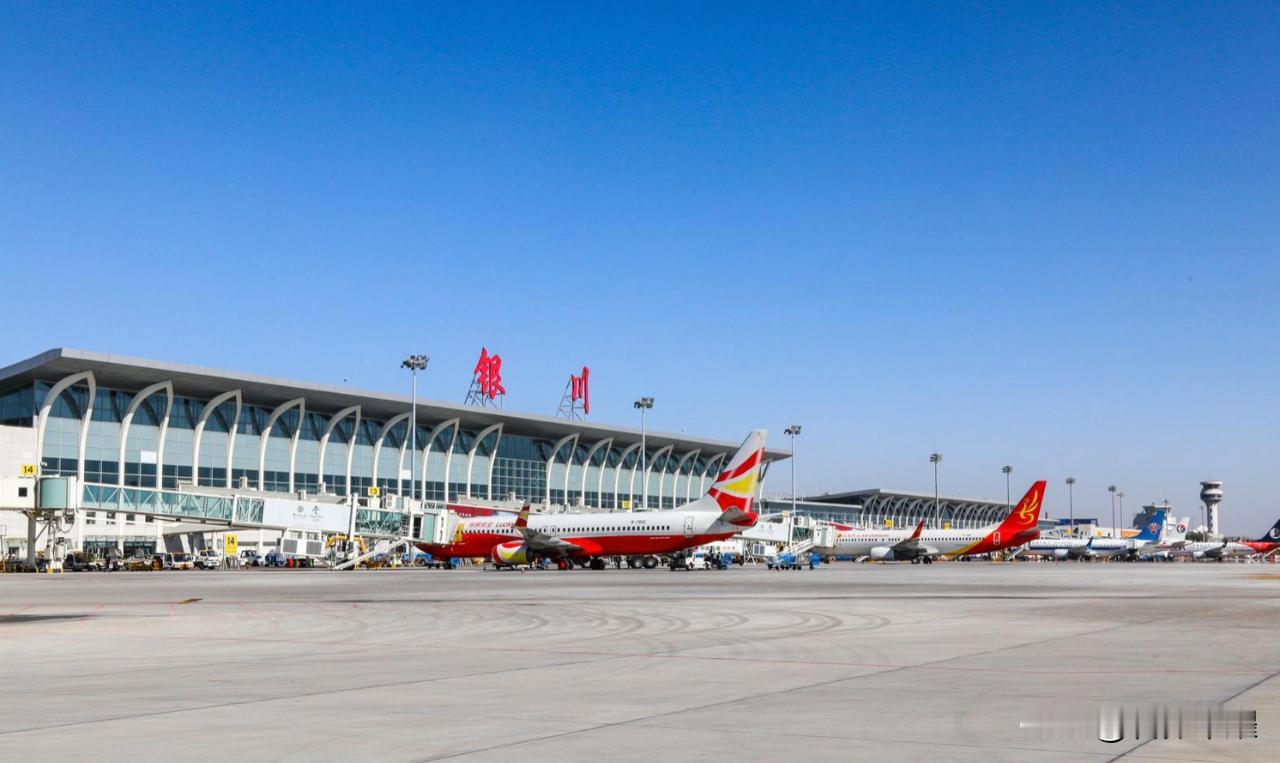 关于银川东站启动建设以及河东机场改扩建，宁夏发改委答复来了。
近日，有网友在宁夏