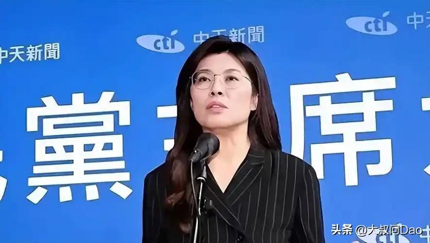 郑丽文：从绿营名嘴到蓝营掌舵人，三大挑战如何破？
 
各位老铁，今天咱们聊聊一个