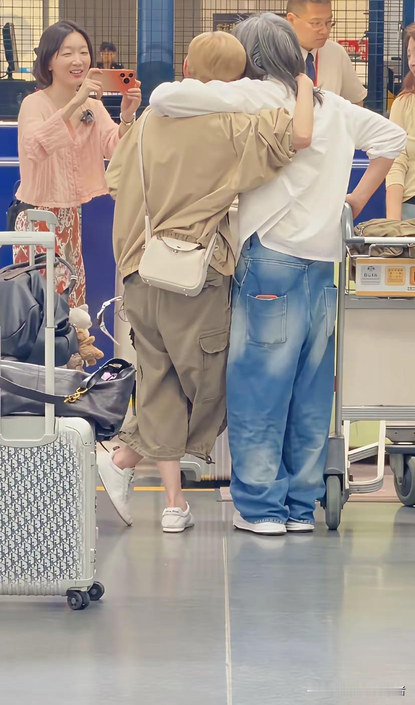 生活AA制也能过得如此有爱，吴君如与陈可辛的爱情真的超越了传统，二人花销AA但是