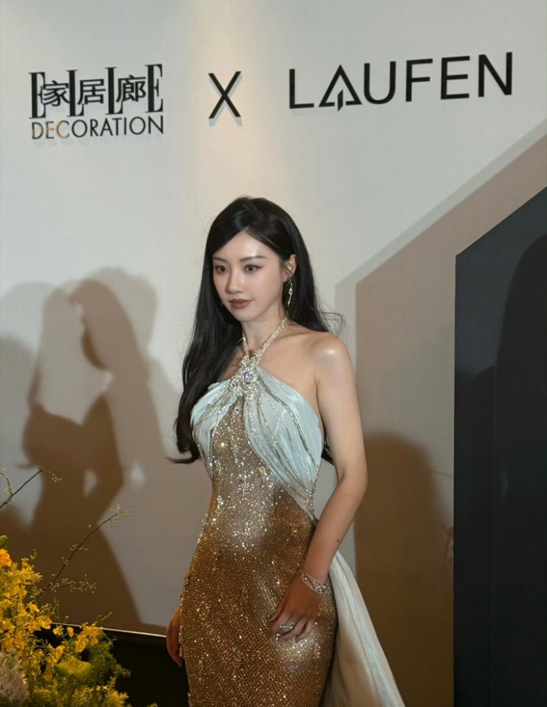 王鹤润要一直闪耀，闪闪发光的漂亮姐姐blingbling哒