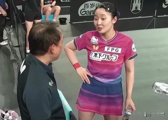 张本美和太精明了，一直让张本宇给她做教练！

而她哥哥张本智和呕吼张本宇后，
选