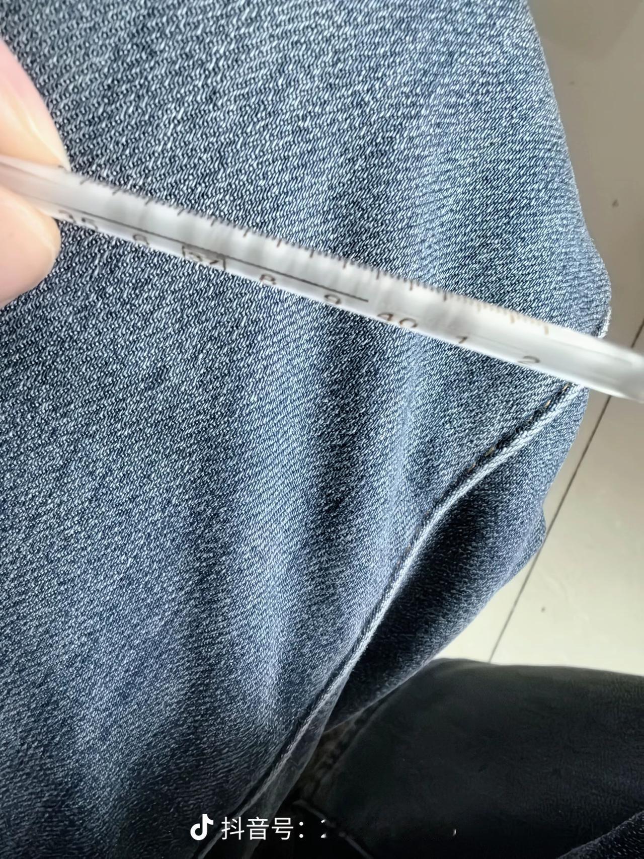 刚攒了两千块钱，被病毒知道了，花了