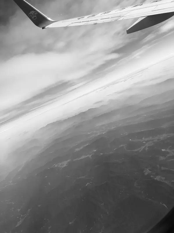 这才刚刚开始，如果领空对日本关闭，打击也很大，因为俄罗斯对日本关了，我们再一关，