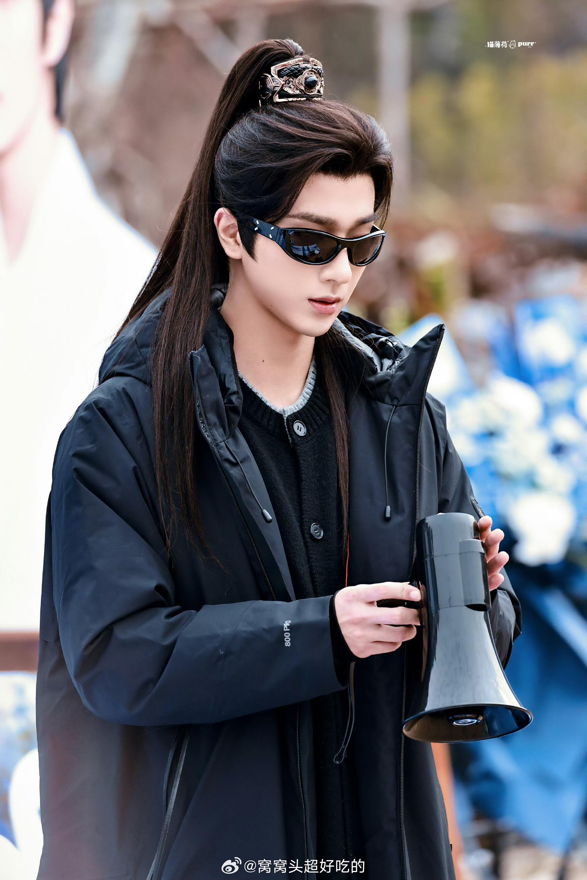 李宏毅 孔雪儿《昭阳公主》今日开机路透看了好几天的路透了，妆造非常用心，男女主俊