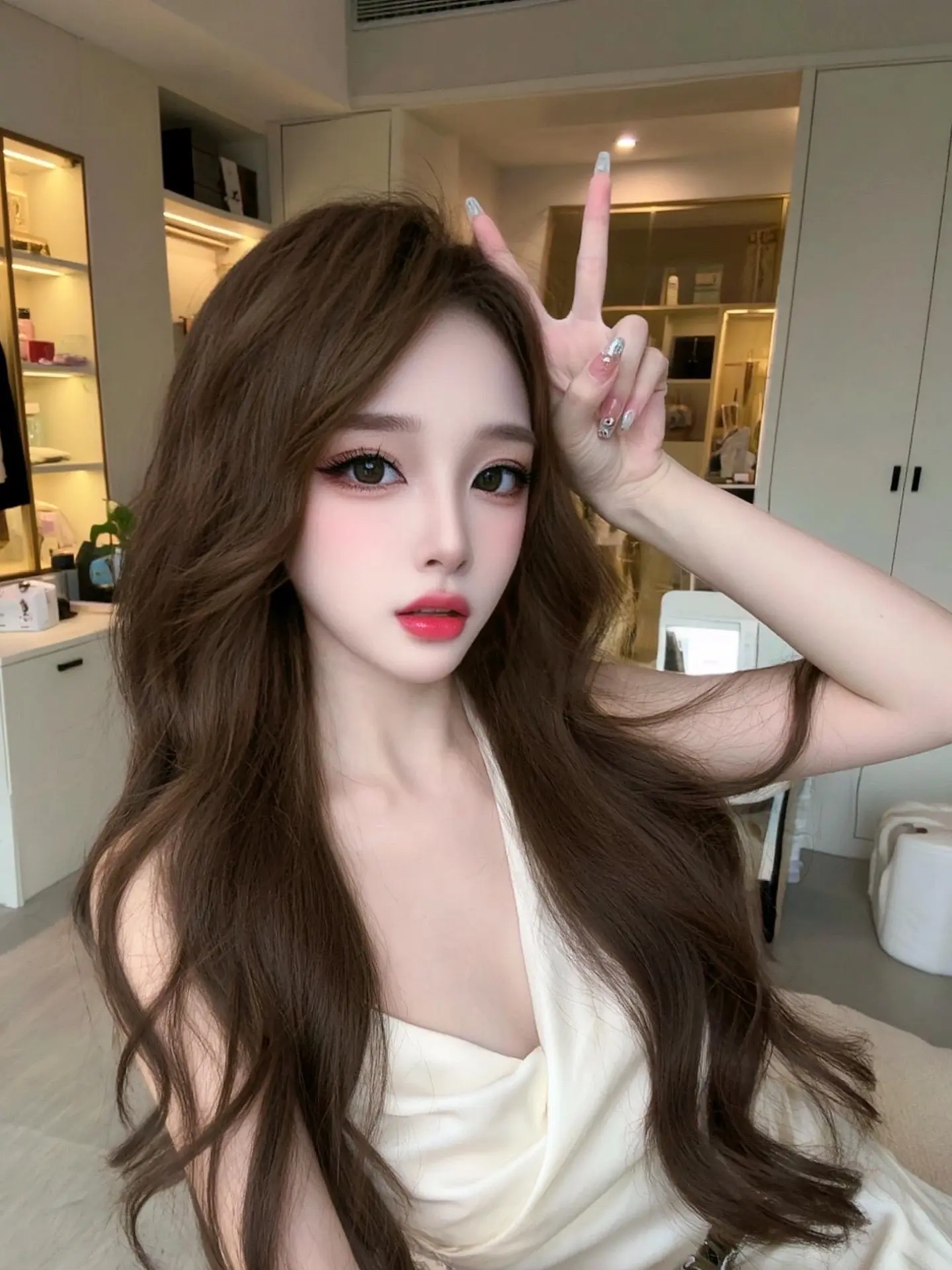 甜欲氛围感拉满 美女氛围感自拍 以闪亮之名公主请出片 今天的人设是氛围...